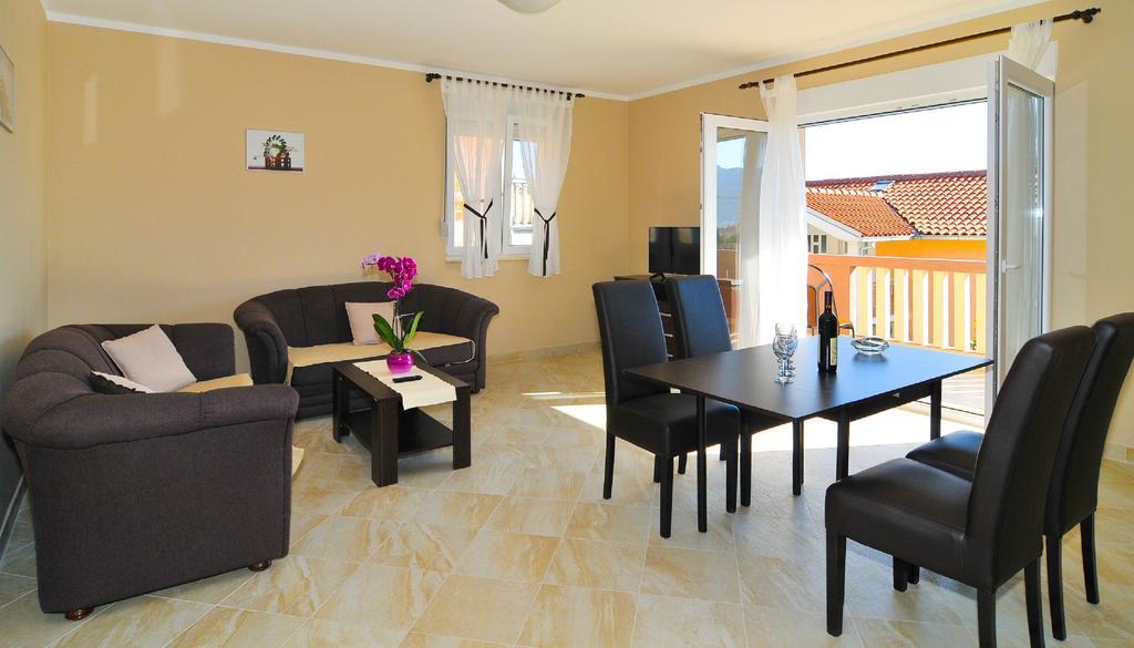 Apartments Mira Tivat Kültér fotó