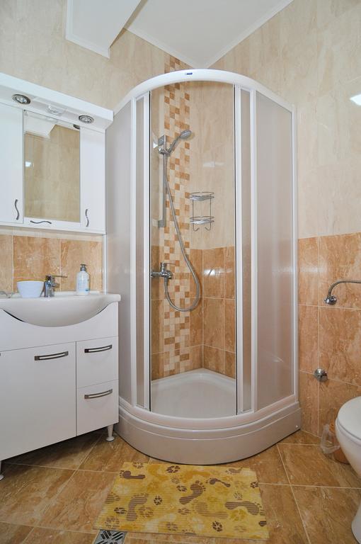 Apartments Mira Tivat Kültér fotó