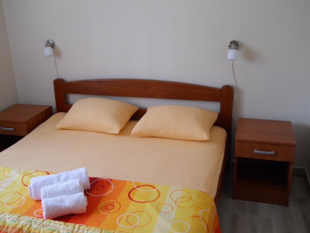 Apartments Mira Tivat Kültér fotó