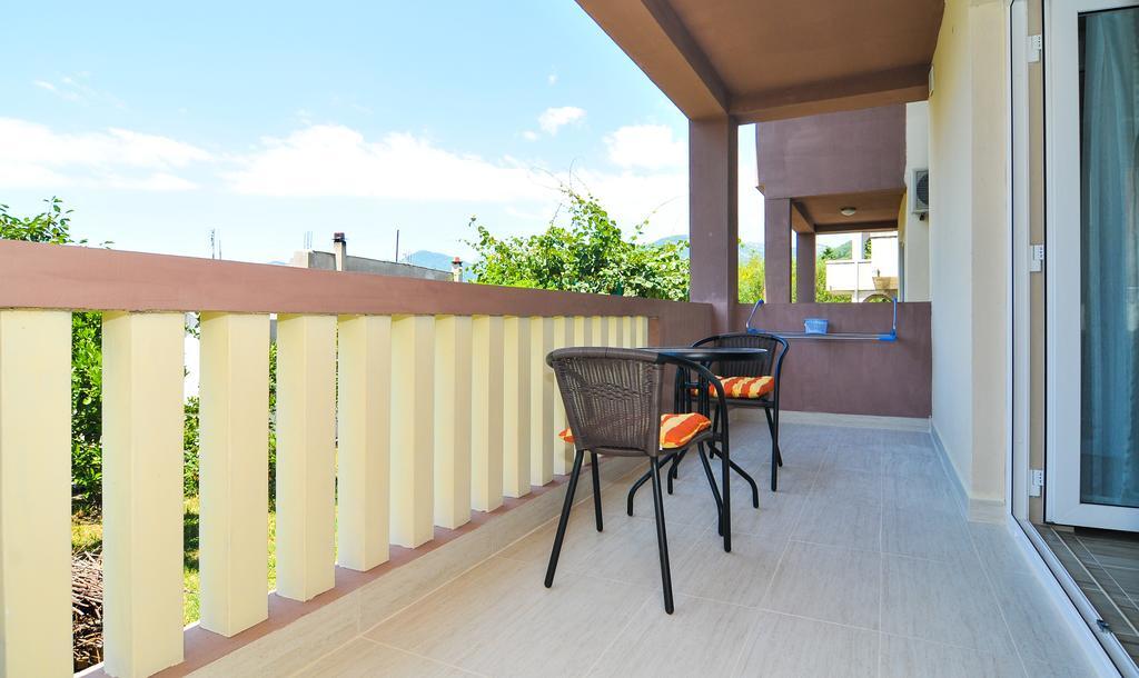 Apartments Mira Tivat Kültér fotó
