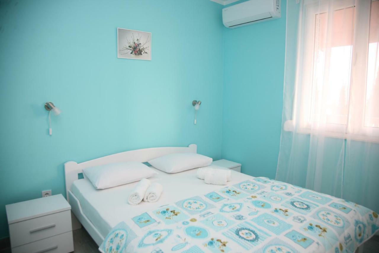 Apartments Mira Tivat Kültér fotó