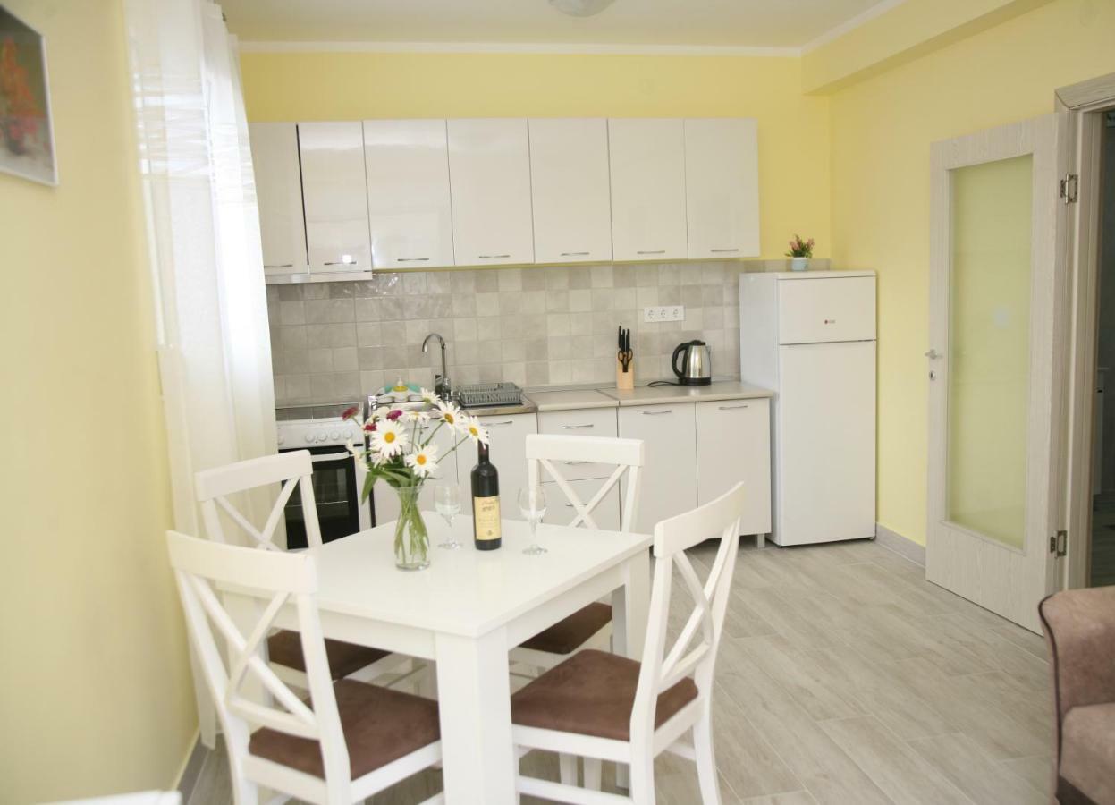 Apartments Mira Tivat Kültér fotó